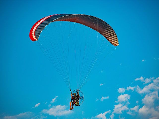 VUELO EN TRIKE<BR><span style="color:#2EACD8">45</span>